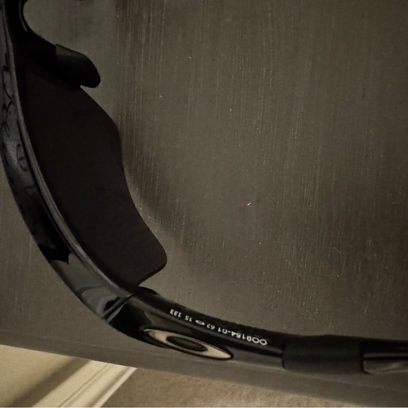 Black Sporty Sunglasses - Picture 5 of 8